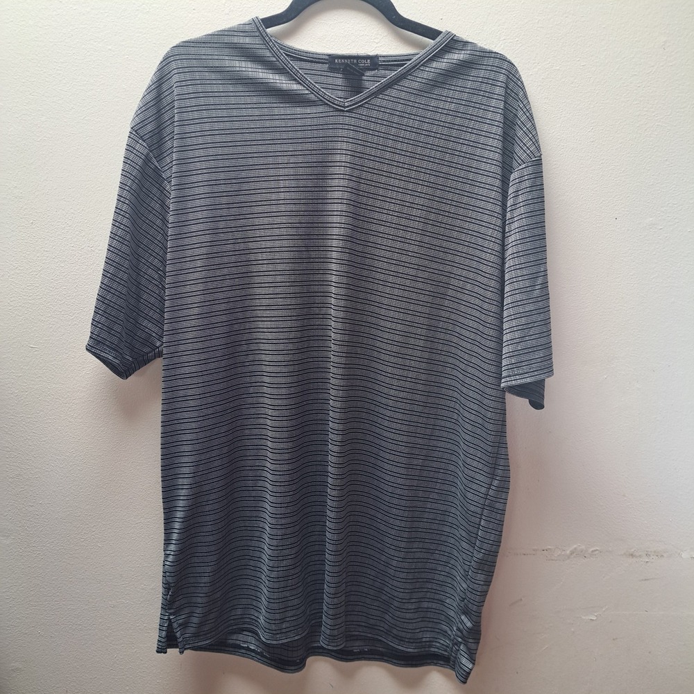 Kenneth Cole New York Mens XL V-Neck‎ Micro Stripe Shirt Black Grey Short Sleeve